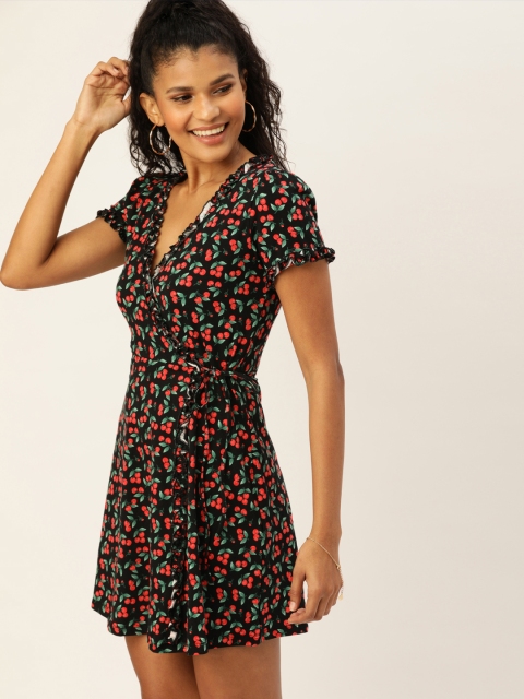 

FOREVER 21 Women Black & Red Printed Wrap Dress