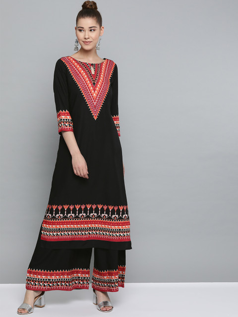 

HERE&NOW Women Black & Maroon Yoke Design Kurta with Palazzos