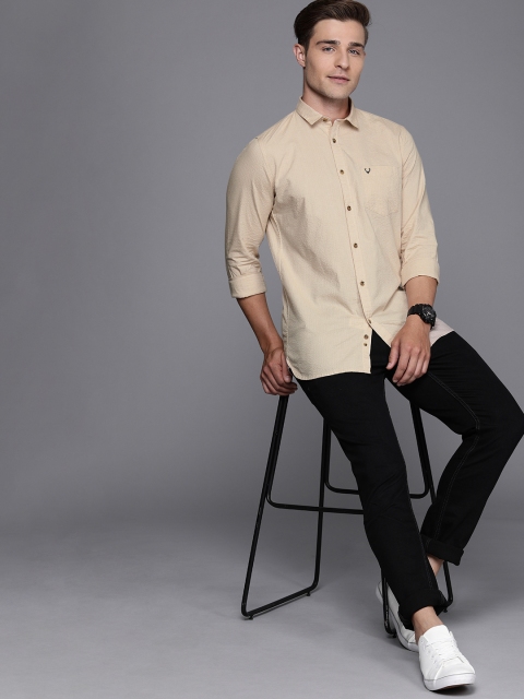 

Allen Solly Sport Men Beige Modern Slim Fit Self Design Casual Shirt