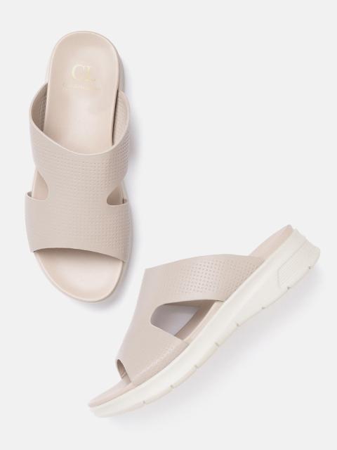 

Carlton London Women Beige Textured Open Toe Flats