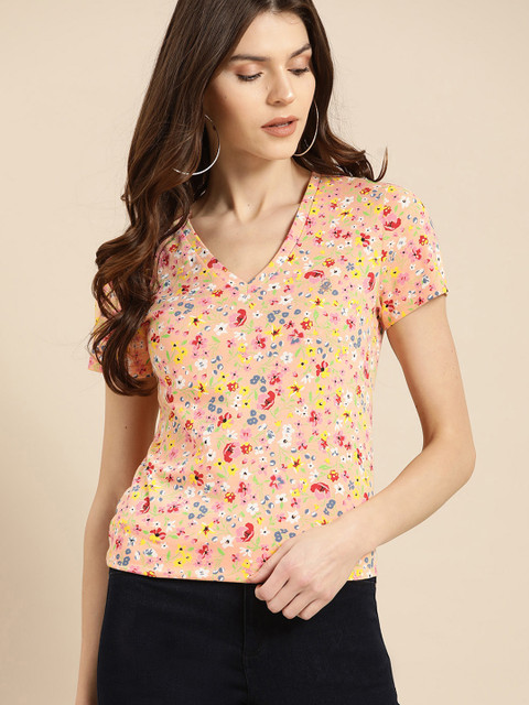 

United Colors of Benetton Women Peach-Coloured Printed V-Neck T-shirt