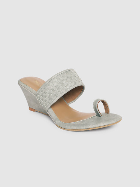 

Inc 5 Women Grey Woven Design Wedges