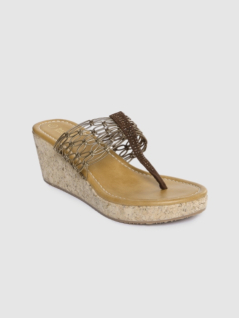 

Inc 5 Women Gold-Toned Embellished Wedges