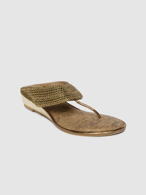 

Inc 5 Women Gold-Toned Embellished T-Strap Flats