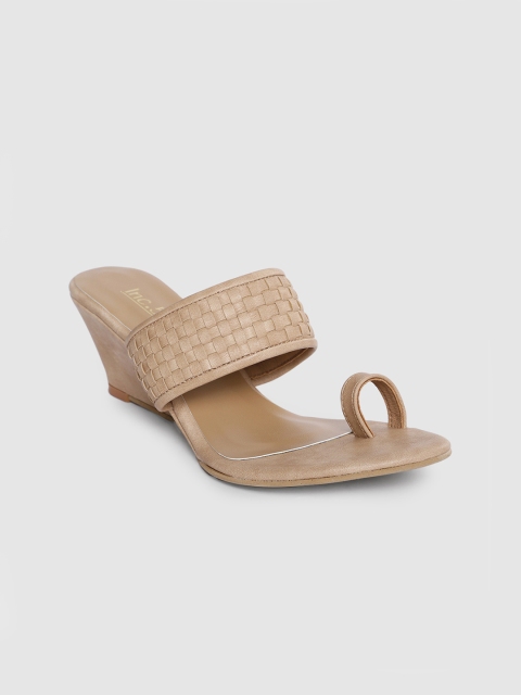 

Inc 5 Women Beige Woven Design Wedges