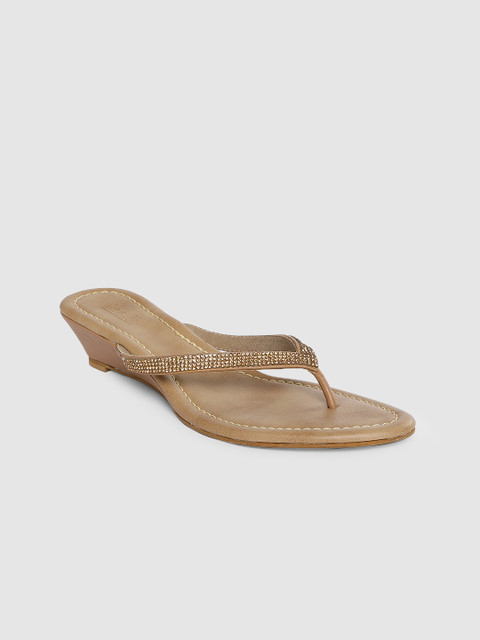 

Inc 5 Women Beige Embellished Sandals