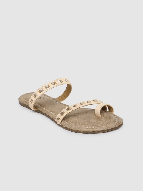 

Inc 5 Women Peach-Coloured Solid One Toe Flats