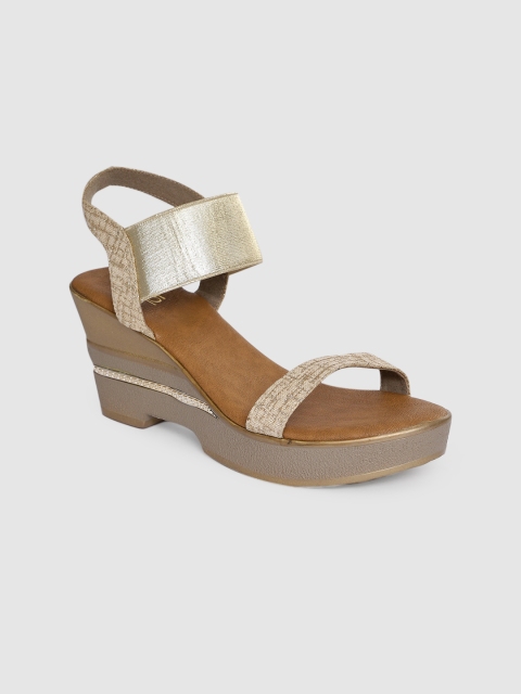 

Inc 5 Women Gold-Toned Solid Wedges