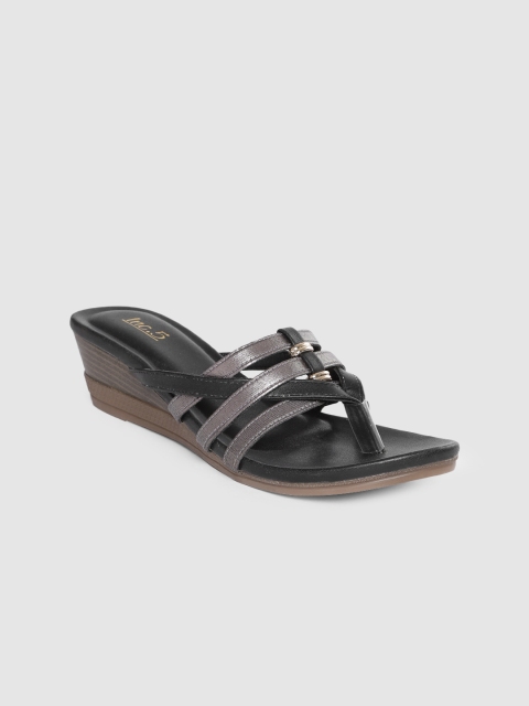 

Inc 5 Women Black Solid Wedges