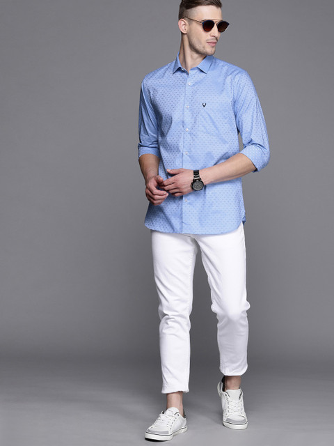

Allen Solly Men Blue & White Self Design Sport Fit Casual Shirt