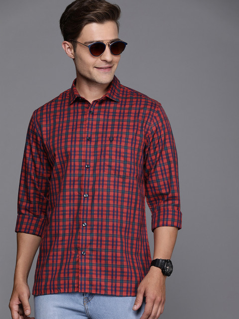 

Allen Solly Men Rust Orange & Navy Blue Sport Fit Checked Casual Shirt