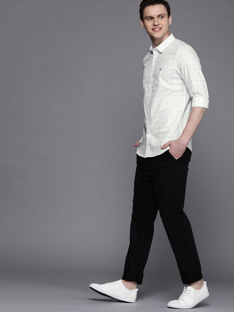 

Allen Solly Sport Men White & Black Ultra Slim Fit Checked Casual Shirt