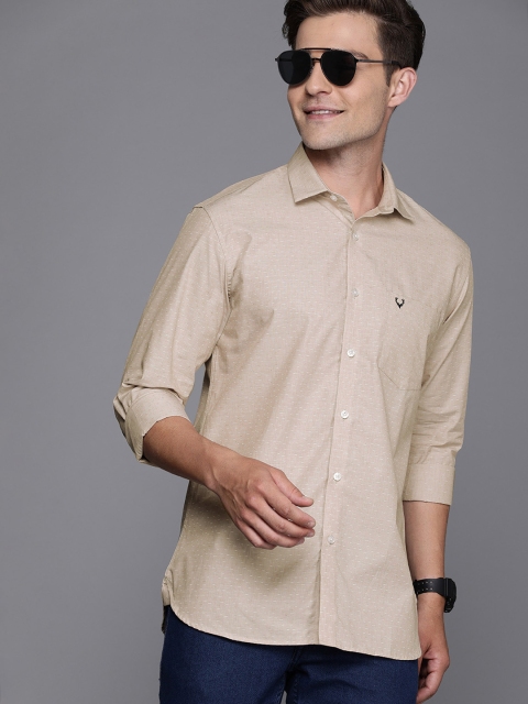 

Allen Solly Men Beige & White Self Design Sport Fit Casual Shirt
