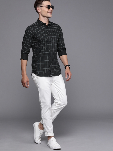 

Allen Solly Sport Men Black & Grey Ultra Slim Fit Printed Casual Shirt