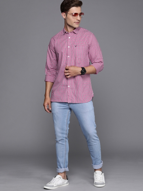

Allen Solly Men Pink & White Sport Fit Checked Casual Shirt