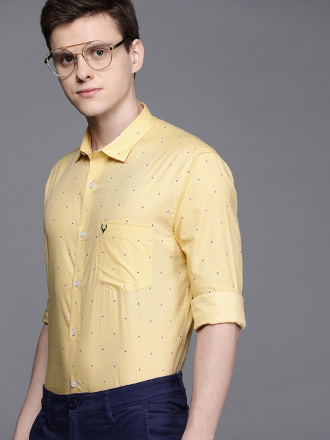

Allen Solly Men Yellow & Maroon Sport Regular Fit Printed Smart Casual Shirt