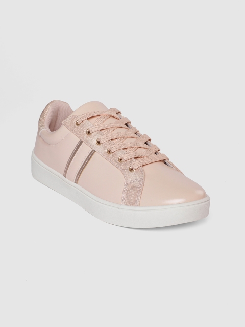 

CERIZ Women Pink Textured Sneakers