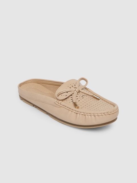 

CERIZ Women Beige Tasssel Loafers