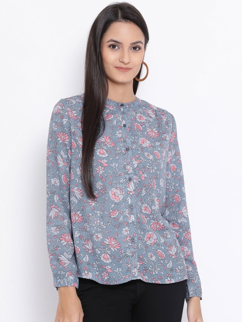 

Oxolloxo Women Grey Comfort Regular Fit Printed Casual Shirt