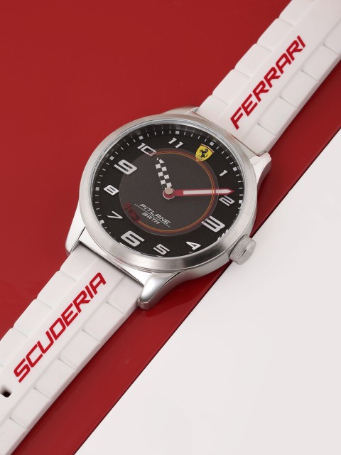 

SCUDERIA FERRARI Unisex White Pitlane Analogue Watch 0860014
