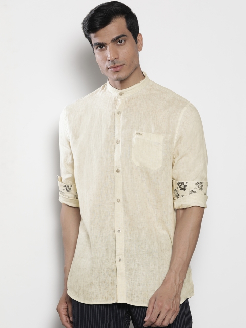 

GUESS Men Yellow Linen Regular Fit Solid Casual Shirt
