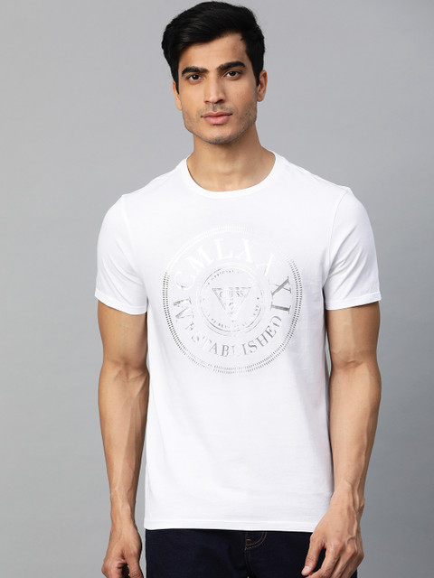 

GUESS Men White & Silver Printed Round Neck T-shirt