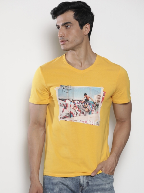 

GUESS Men Yellow Printed Round Neck T-shirt, Mustard