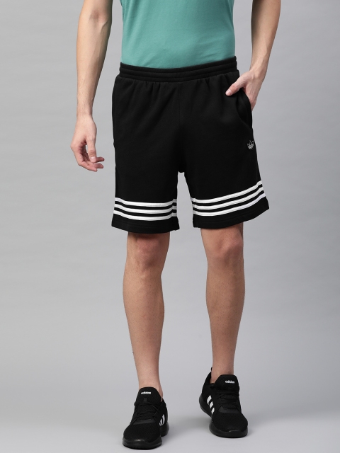 

ADIDAS Originals Men Black Solid Outline Football Shorts