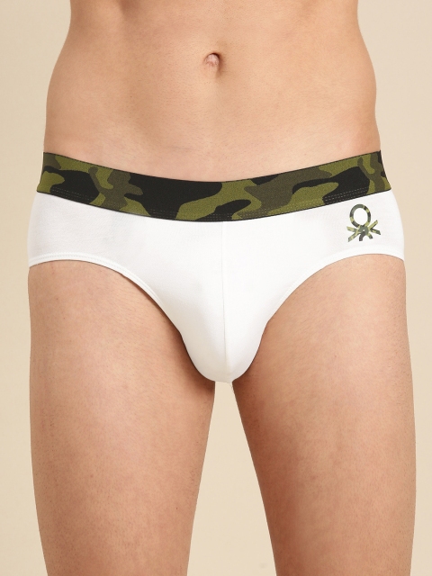 

Undercolors of Benetton Men White Solid Briefs P05DI902L