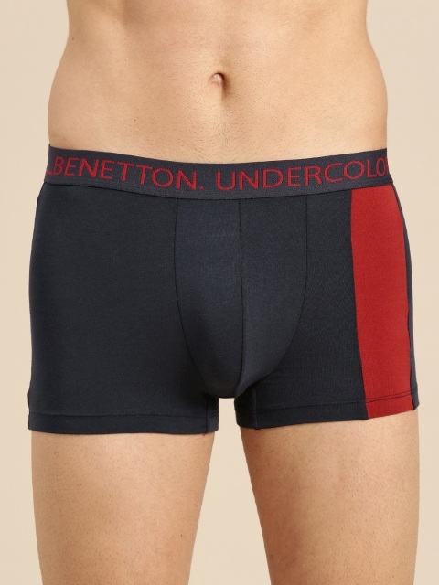 

Undercolors of Benetton Men Navy Blue & Maroon Colourblocked Trunks 202DI902M