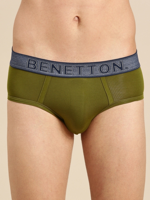 

Undercolors of Benetton Men Olive Green Solid Briefs C09DI902L