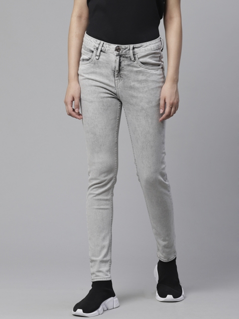 

Roadster Women Grey Skinny Fit Mid-Rise Clean Look Stretchable Jeans