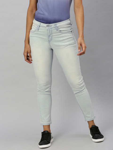 

Roadster Women Blue Skinny Fit Mid-Rise Clean Look Stretchable Cropped Jeans