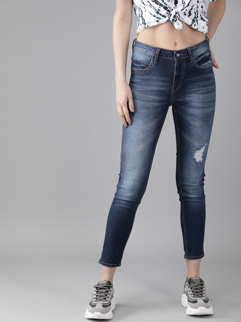 

Roadster Women Blue Skinny Fit Mid-Rise Low Distress Stretchable Cropped Jeans
