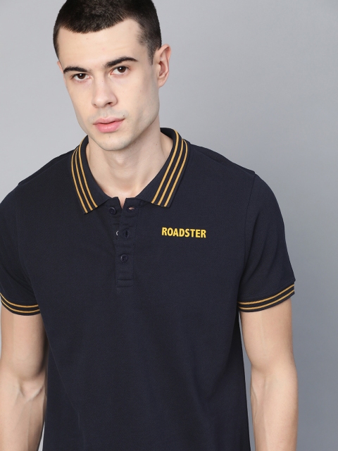 

Roadster Men Navy Blue Solid Polo Collar T-shirt