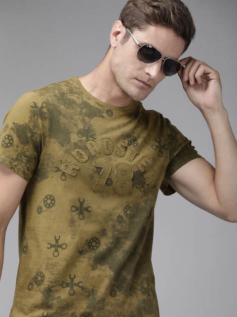

Roadster Men Beige & Olive Green Printed Round Neck T-shirt With Applique Detailing