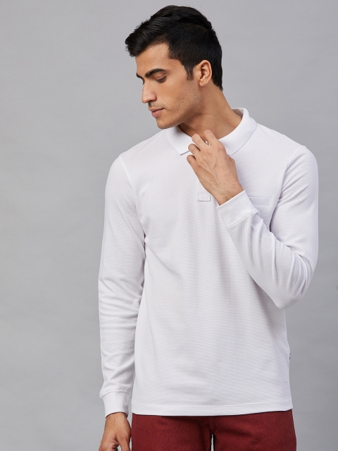 

Roadster Men White Solid Polo Collar T-shirt