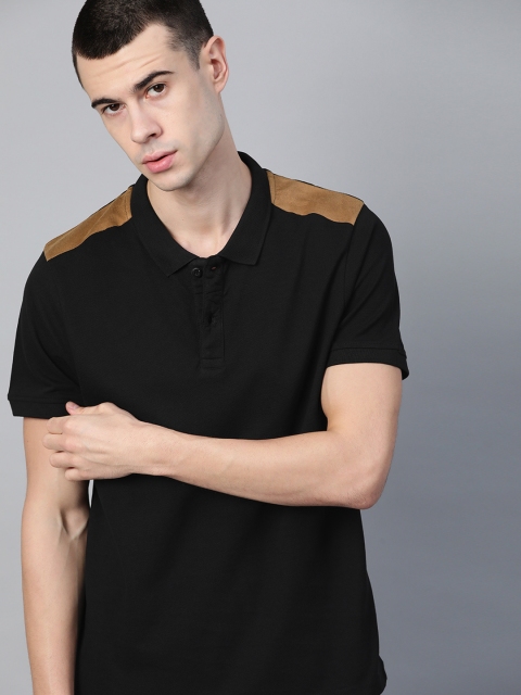 

Roadster Men Black Solid Polo Collar T-shirt