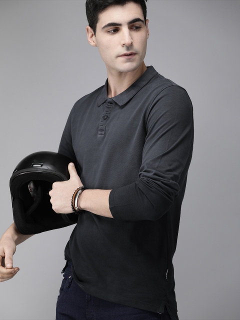 

Roadster Men Charcoal Grey Solid Polo Collar T-shirt