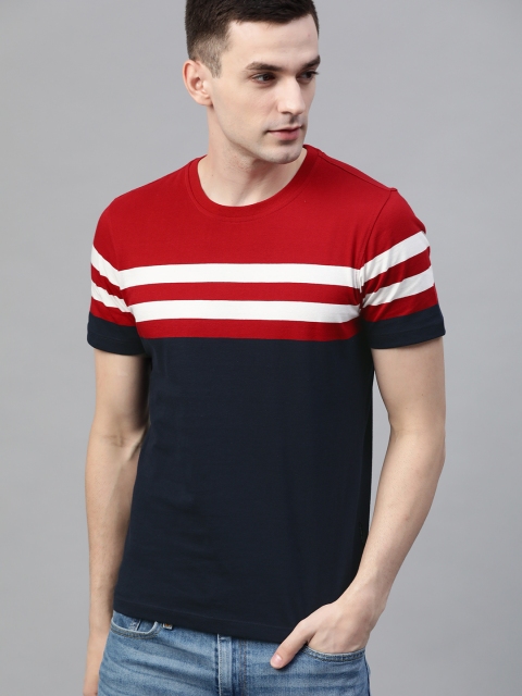 

Roadster Men Navy Blue & Red Colourblocked Round Neck T-shirt