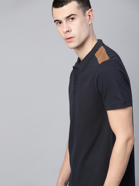 

Roadster Men Navy Blue Solid Polo Collar T-shirt