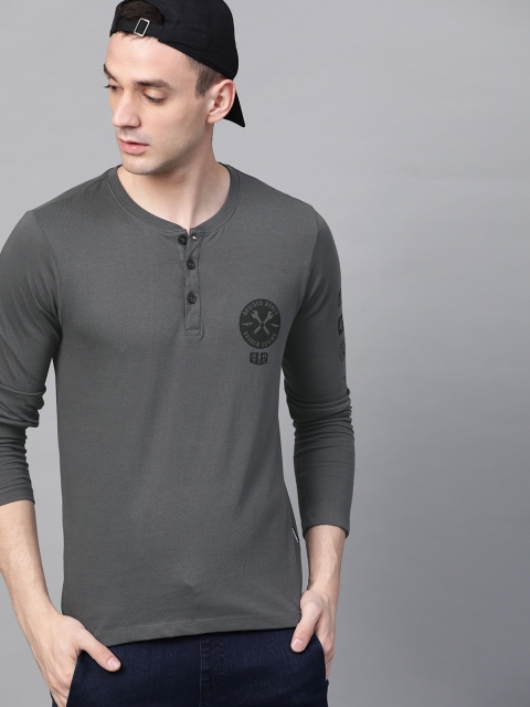 

Roadster Men Charcoal Grey Solid Henley Neck T-shirt
