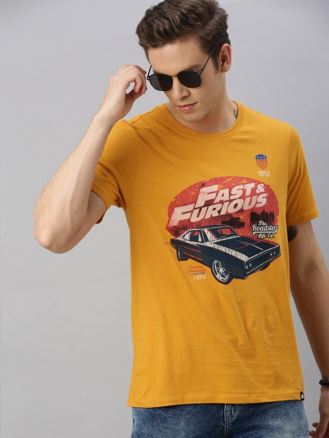 

Roadster Men Mustard Yellow Fast & Furious Printed Round Neck T-shirt