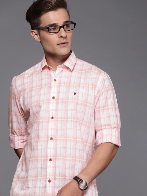 

Louis Philippe Sport Men Off-White & Peach-coloured Slim Fit Checked Casual Shirt