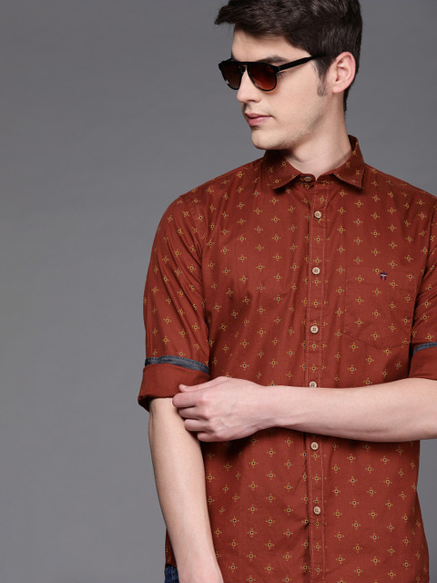 

Louis Philippe Jeans Men Maroon & Mustard Yellow Super Slim Fit Printed Casual Shirt