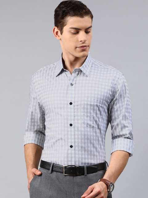 

Louis Philippe Men White & Black Slim Fit Checked Formal Shirt
