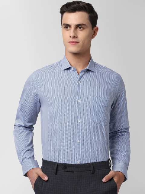 

Peter England Men Blue & White Regular Fit Printed Formal Shirt