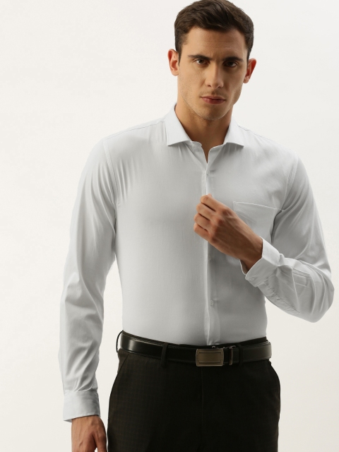 

Peter England Men White Nuvo Regular Fit Solid Formal Shirt