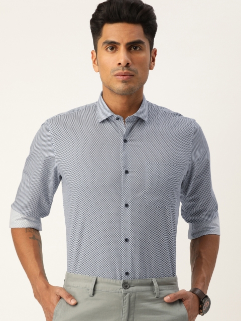 

Peter England Men Blue & White Nuvo Fit Printed Casual Shirt