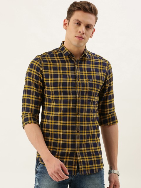 

The Indian Garage Co Men Yellow & Navy Blue Checked Slim Fit Casual Shirt